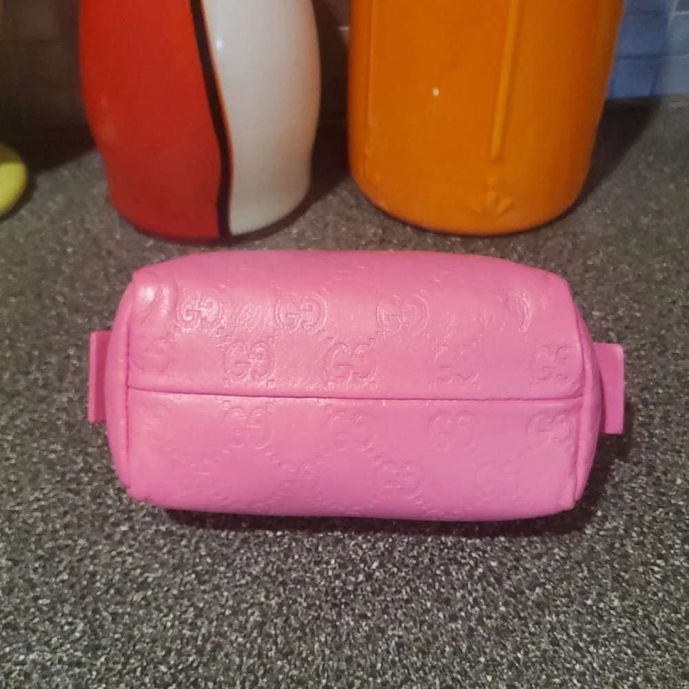 Gucci Momogram Bag Pouch - Picture 8 of 15